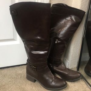 Rampage dark brown boots size 10